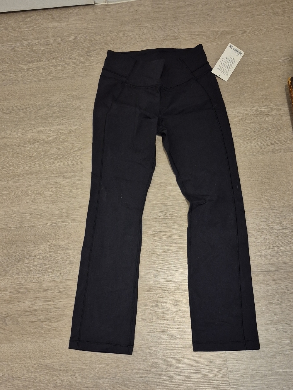 Lululemon Athletica Black Groove Pant Straight NEVER WORN